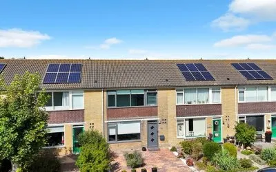 Terraced house for sale: Leliestraat 16, t Zand-West- en -Zuid 'T Zand