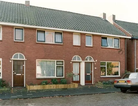 Hoekwoning te koop: Leliestraat 3, Bloemenbuurt Meppel