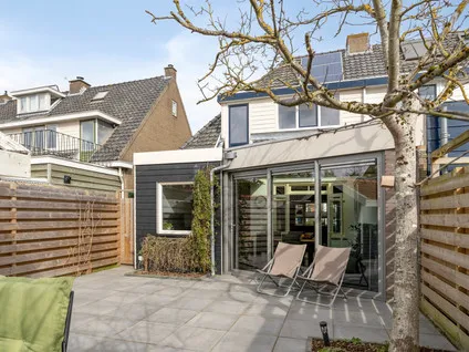 Hoekwoning te koop: Leliestraat 31, Goes