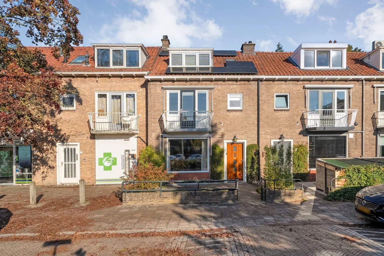 Tussenwoning te koop: Leliestraat 81, Zwolle
