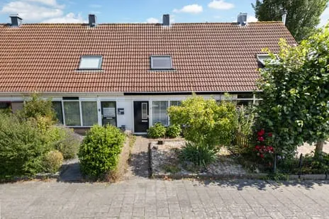 Tussenwoning te huur: Lemmerstraat 33, Lelystad-Haven West Lelystad