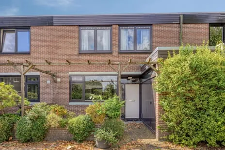 Tussenwoning te koop: Lenningenhof 15, 't Hool Eindhoven