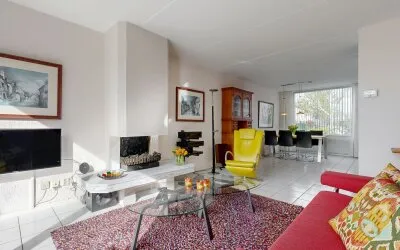 Tussenwoning te koop: Lentekade 8, Buitenhof-Midden-West Leiderdorp