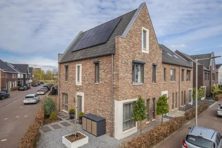 Hoekwoning te koop: Lenteregen 25, Arnhem