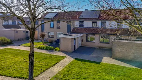Tussenwoning te koop: Lentsenburg 20, Westervoort-Lange Maat en Hoogeind Westervoort