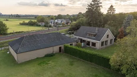 Twee-onder-één-kap te koop: Lentsesteeg 13, Verspreide huizen Rheden Rheden