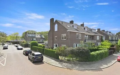 Hoekwoning te koop: Leo Voogdweg 4, Duttendel 'S-Gravenhage