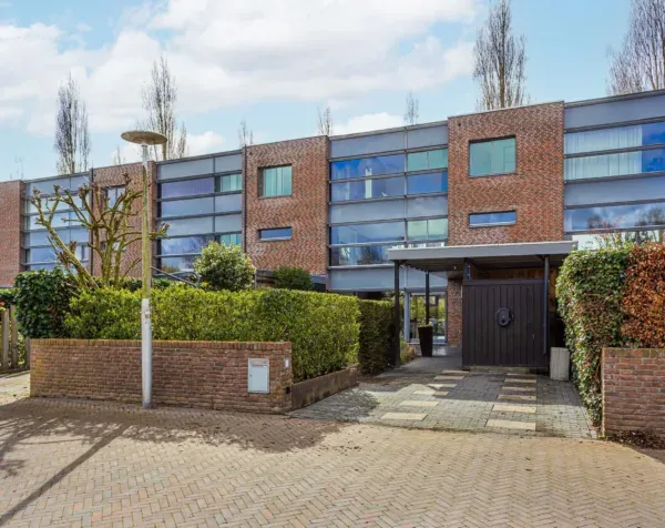 Tussenwoning te koop: Leo Fallplantsoen 20, Utrecht