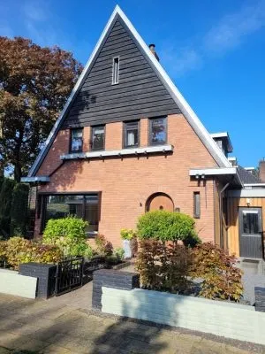 Twee-onder-één-kap te koop: Leonard Springerlaan 21, Meppel