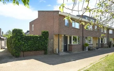 Hoekwoning te koop: Leonardo da Vincihof 10, Filosofenbuurt Huizen