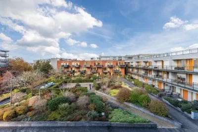 Appartement te koop: Leonardo da Vinciplein 9, Archimedesbuurt Haarlem