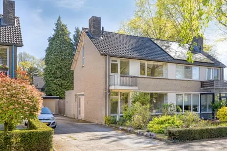 Twee-onder-één-kap te koop: Leonoradal 4, Agnetendal Valkenswaard