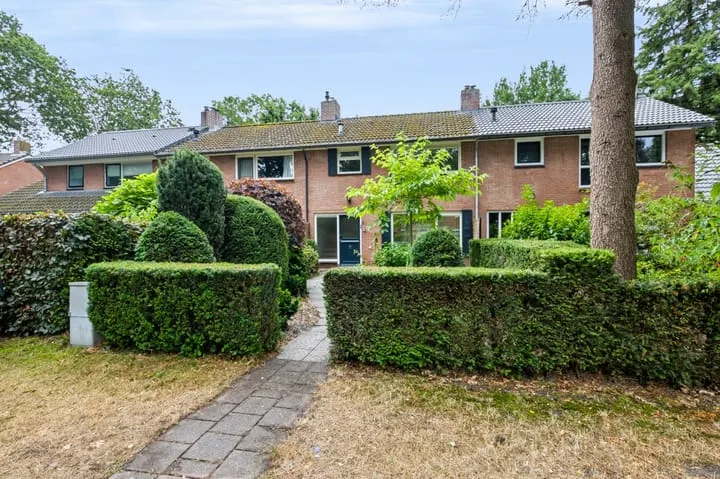 Tussenwoning te koop: Leopoldlaan 30, Nunspeet-Oost Nunspeet