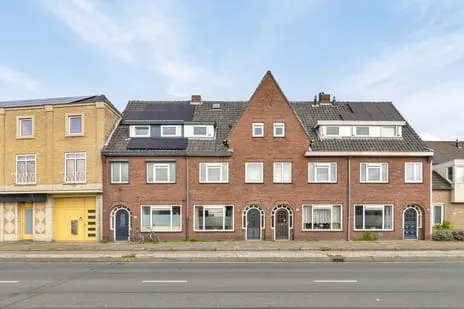Tussenwoning te koop: Leostraat 110, Bloemenplein Eindhoven