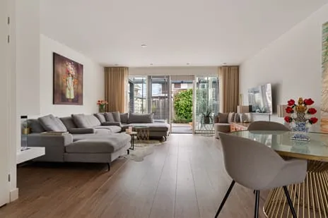 Tussenwoning te koop: Lepelaarstraat 2C, Ilpendam Ilpendam