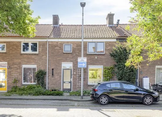 Tussenwoning te koop: Lepelbladstraat 11, Arnhem