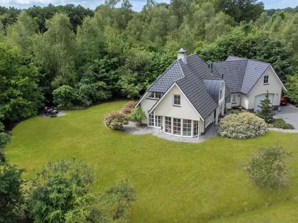 Vrijstaande woning te koop: Leppepaalweg 10, Buurtschap Broekheurne Enschede