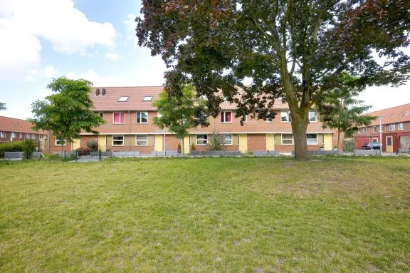Hoekwoning te huur: Letteriestraat 4, Noord Hilversum