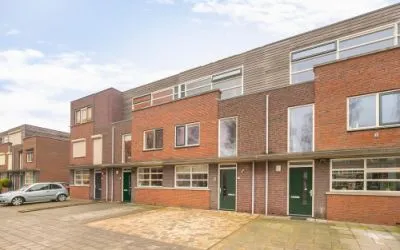 Tussenwoning te koop: Letterzetterhof 36, Delfgauw