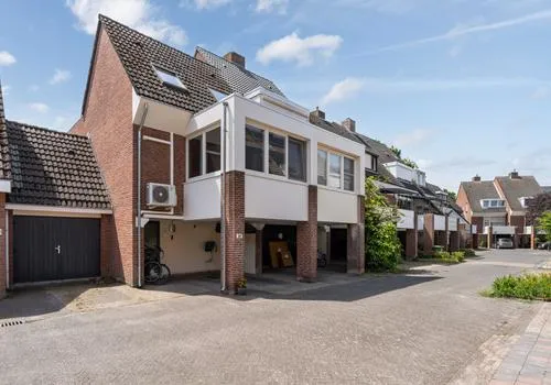 Tussenwoning te koop: Leukerhof 27, Leuken Weert
