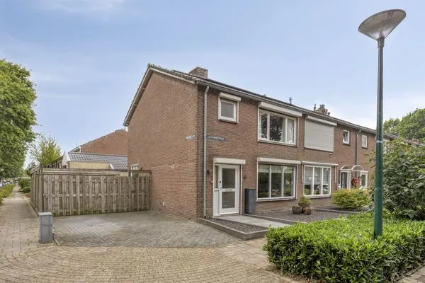 Hoekwoning te koop: Leuvensestraat 15, Mars Grave