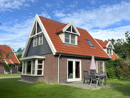 Twee-onder-één-kap te koop: Leuvenumse Beek 10, Buitengebied Biddinghuizen Biddinghuizen