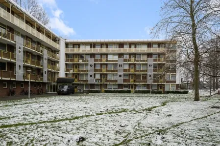 Appartement te koop: Leverkruidweg 135, Kogerveld Zaandam