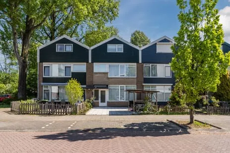 Tussenwoning te koop: Leverkruidweg 48, Kogerveld Zaandam