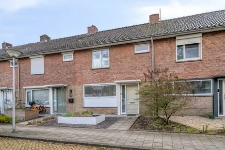 Tussenwoning te koop: Levylaan 16, Lievendaal Eindhoven