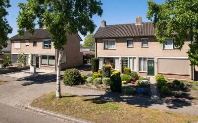 Twee-onder-één-kap te koop: Libellestraat 33, Beekbergen Beekbergen