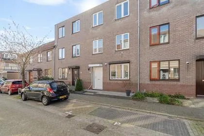 Tussenwoning te koop: Liberiastraat 7, Afrikabuurt-West Delft