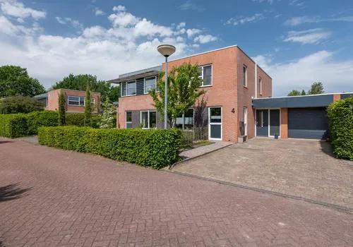 Tussenwoning te koop: Libra 4, Sterrenbeeldenbuurt Assen