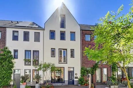 Tussenwoning te koop: Lichtenberg 8, Q4 Venlo