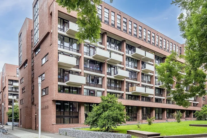 Appartement te huur: Lichtstraat 434, Witte Dame Eindhoven