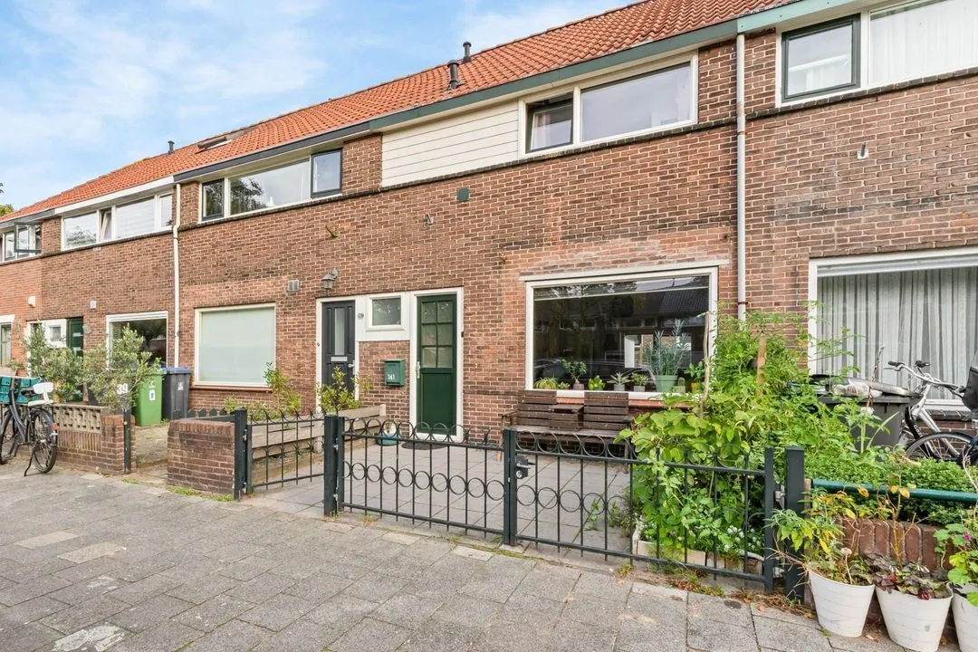 Tussenwoning te koop: Liebergerweg 141, Hilversum