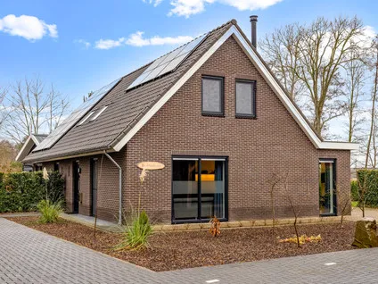 Twee-onder-één-kap te koop: Lierderstraat 41A, Lieren Lieren