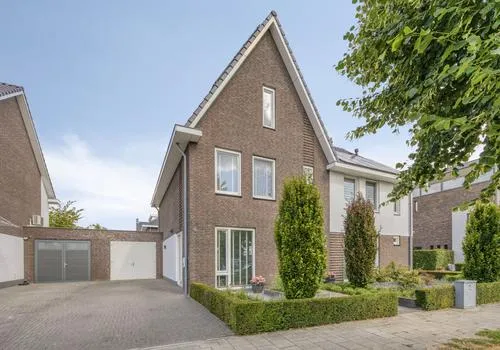 Terraced house for sale: Lieshoutseweg 29C, Nijnsel Sint-Oedenrode