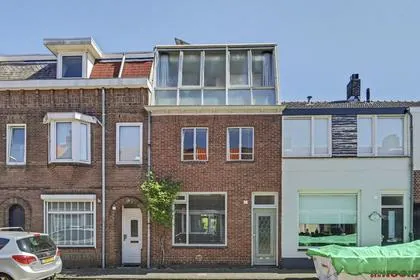 Tussenwoning te koop: Lieven de Keijstraat 44, Bouwmeestersbuurt Noord Tilburg