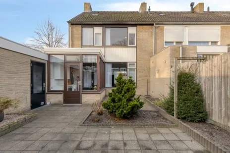 Tussenwoning te koop: Lignestraat 53, Stuivezand Made