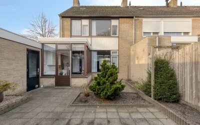 Tussenwoning te koop: Lignestraat 53, Stuivezand Made