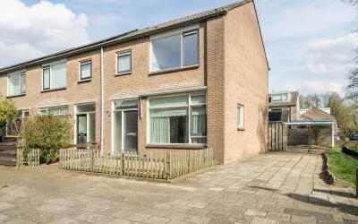 Hoekwoning te koop: Ligusterlaan 36, Paasbos-west Nijkerk