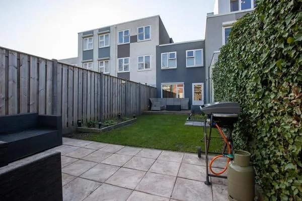 Tussenwoning te koop: Ligusterlaan 49, Winterswijk