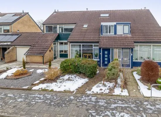 Tussenwoning te koop: Lijnackerslaan 46, Onstwedde Onstwedde
