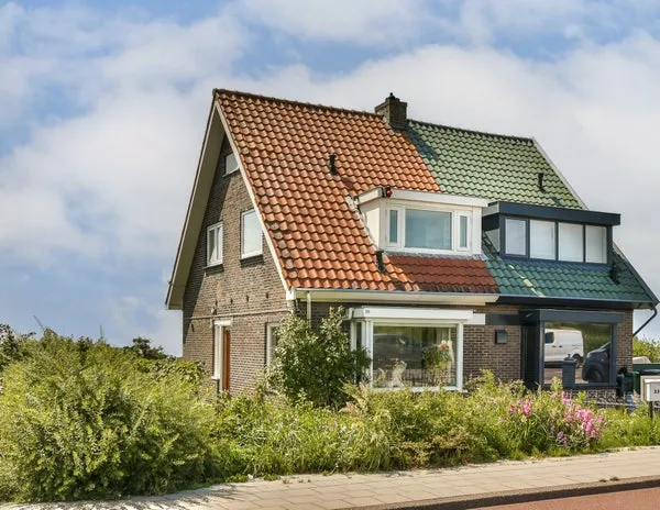 Twee-onder-één-kap te koop: Lijnderdijk 235, Lijnden