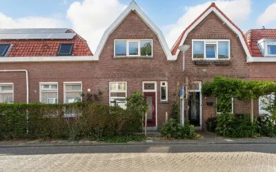 Tussenwoning te koop: Lijnzaadstraat 5, Rotterdam