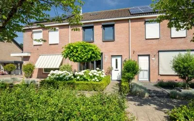 Tussenwoning te koop: Lijster 19, Genemuiden