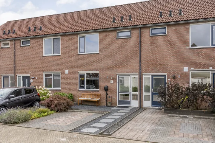 Tussenwoning te koop: Lijster 71, Het Raan Oost Raalte