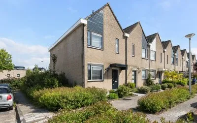 Hoekwoning te koop: Lijsterbeshof 74, Westdonk Papendrecht