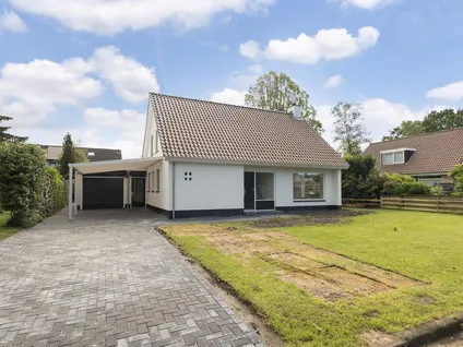 Vrijstaande woning te koop: Lijsterbesstraat 7, Grootegast Grootegast