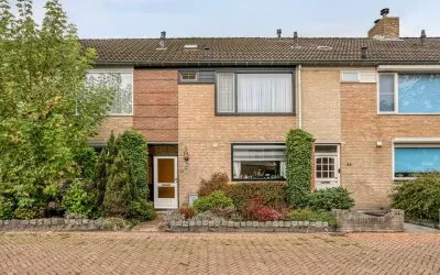 Tussenwoning te koop: Lijsterhof 43, Hoogerheide Made